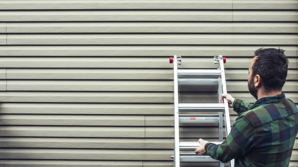 Reliable Oak Creek, WI Siding Installation & Repair Solutions